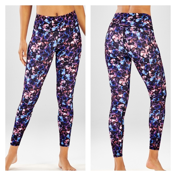 FABLETICS High-Waisted Printed PowerHold 7/8 - Picture 1 of 9